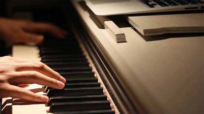 克服钢琴学习中的挫折 Overcoming Setbacks in Piano Learning（精选3篇）